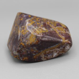 Almus Agate Specimen Cut